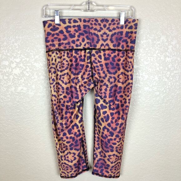 Teeki Purple Awakening Goddess Capri Leggings. - Picture 6 of 8